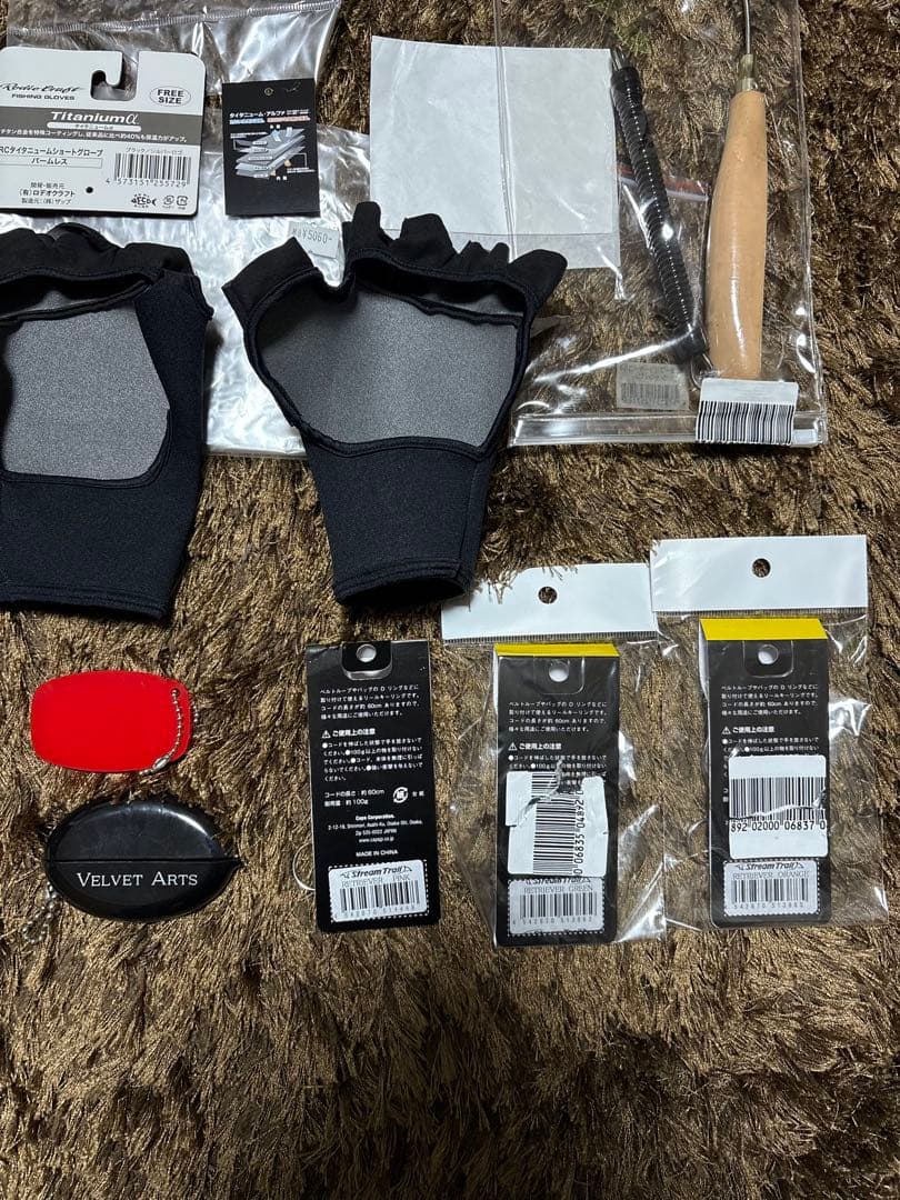 ロデオクラフト リリーサー&グローブ&リーダーポーチ トラウトグッツ8点セット