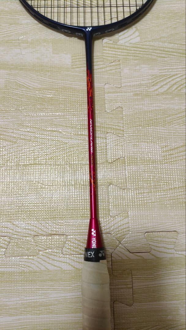 YONEX ナノフレア700バドミントンラケット 布ケース付