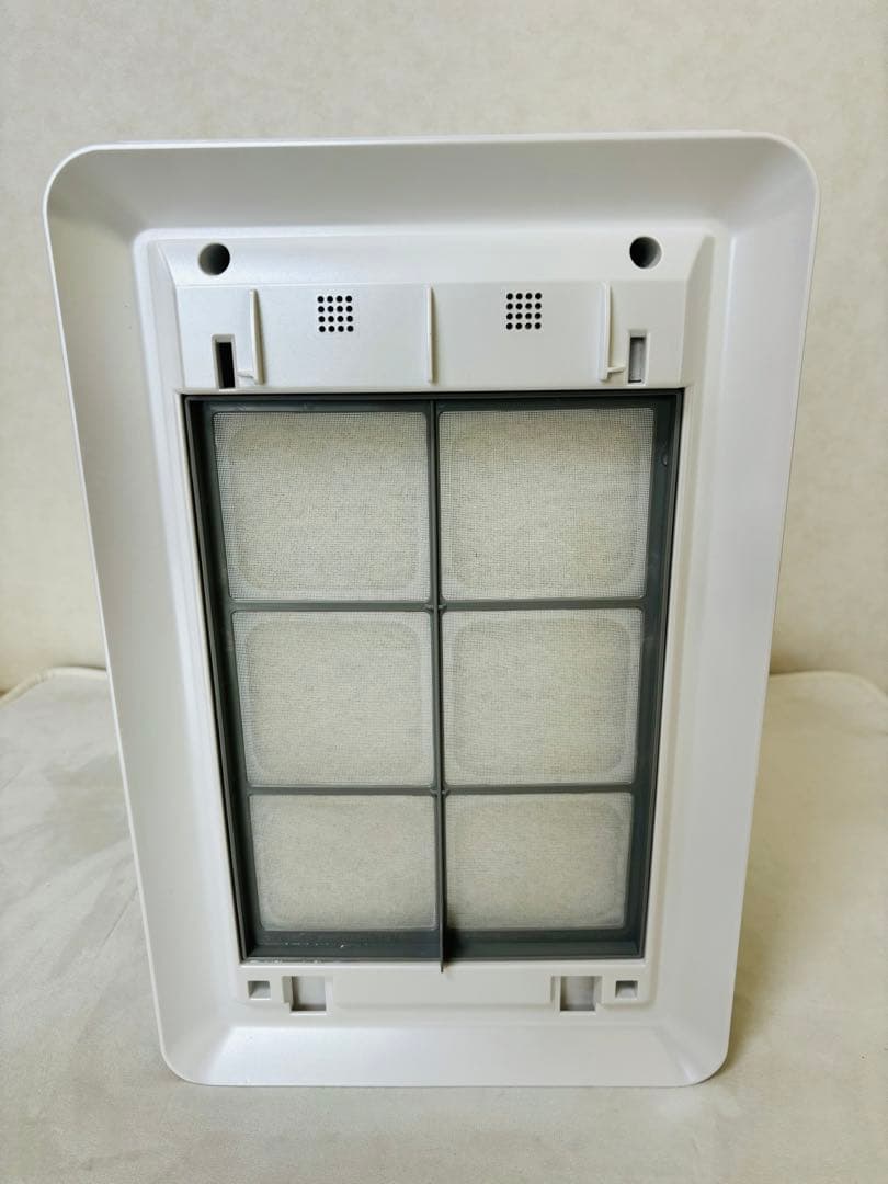 激安！富士通ゼネラル　加湿脱臭機　プラズィオン　DAS-303R-W　2024年