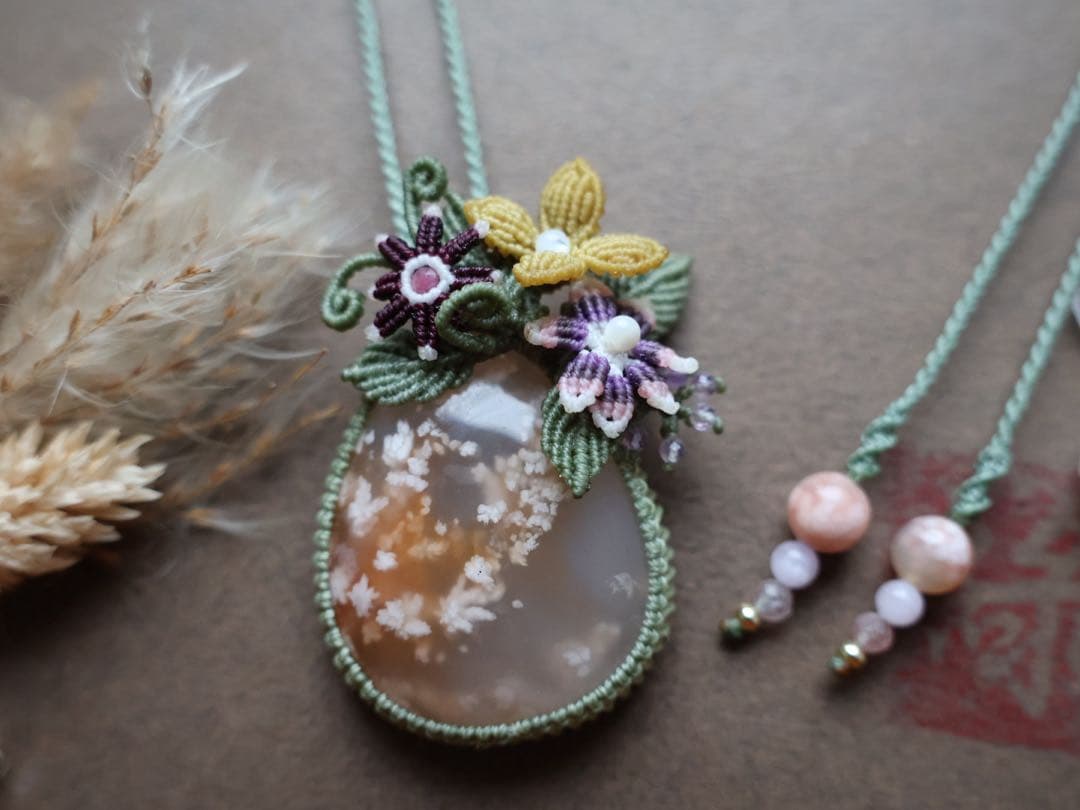 おうがっちょ 桜瑪瑙　マクラメ　ネックレス