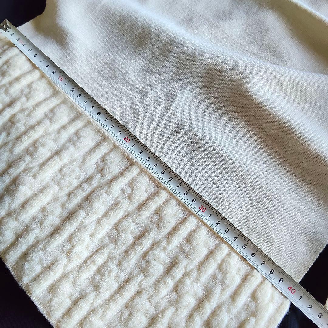 美品 FENDI アイボリー白系 もこもこFFズッカ　マフラー ウール