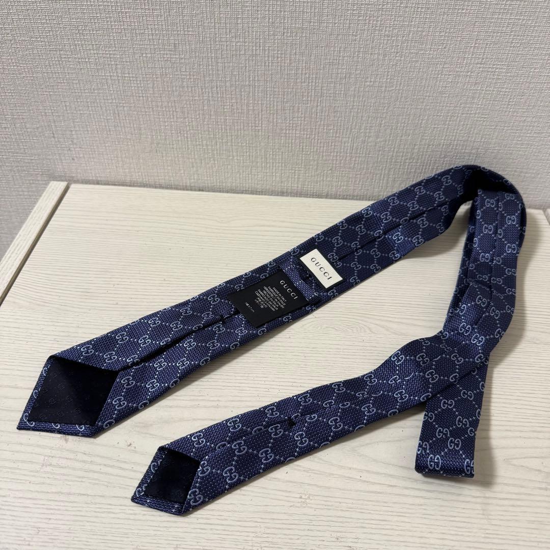 【新品同様】GUCCI グッチ ナロー　ネクタイ　ネイビー　GG ナロータイ
