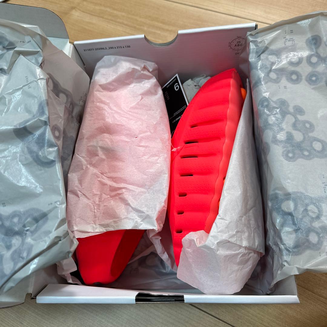 W NIKE MIND 001 スニーカー