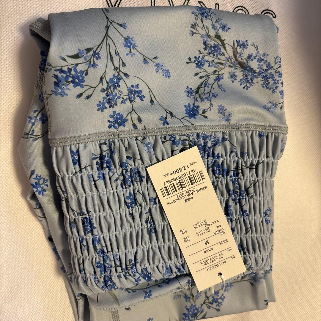 スプリングフラワーシャーリングレギンス　スカーラSUKALAヨガウェア新品未使用