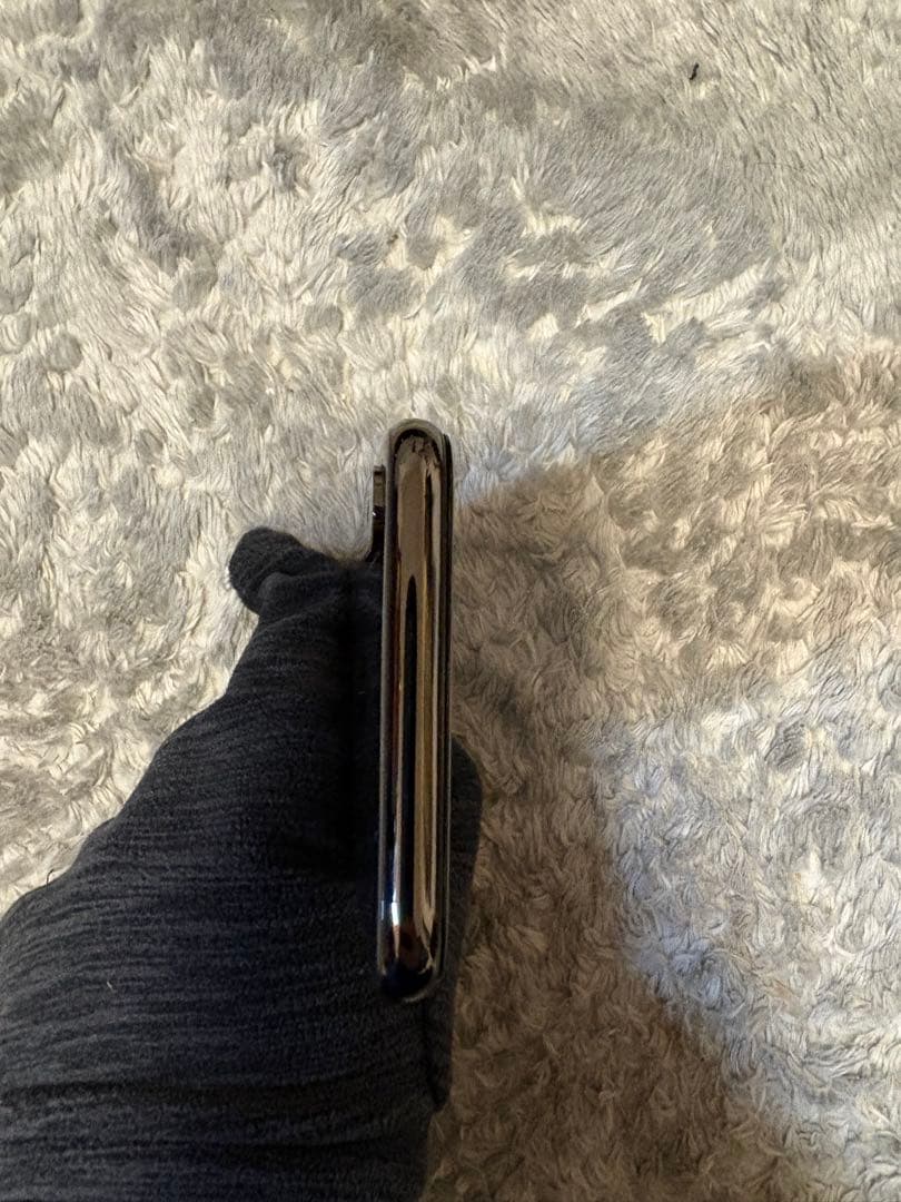 Apple iPhone X 256GB バッテリー100%