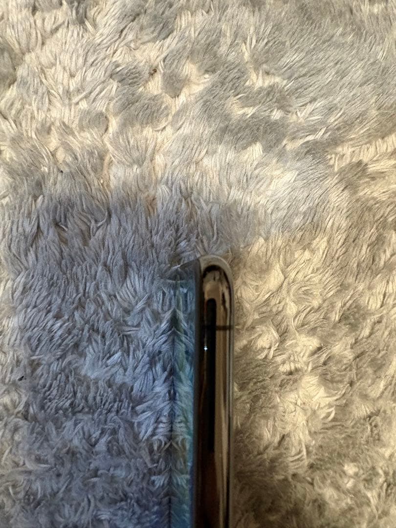 Apple iPhone X 256GB バッテリー100%