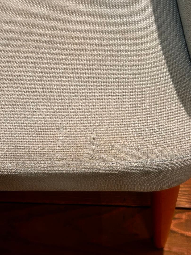 沙羅　IDEE　イデー LOVE-IT CHAIR ラビットチェア 　水色