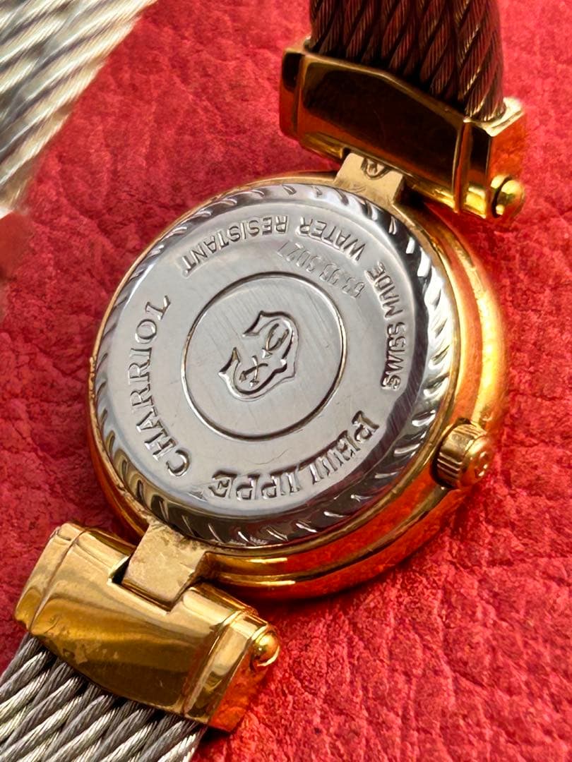 フィリップシャリオール ケルティック シェル12pダイヤ文字盤 電池交換済み