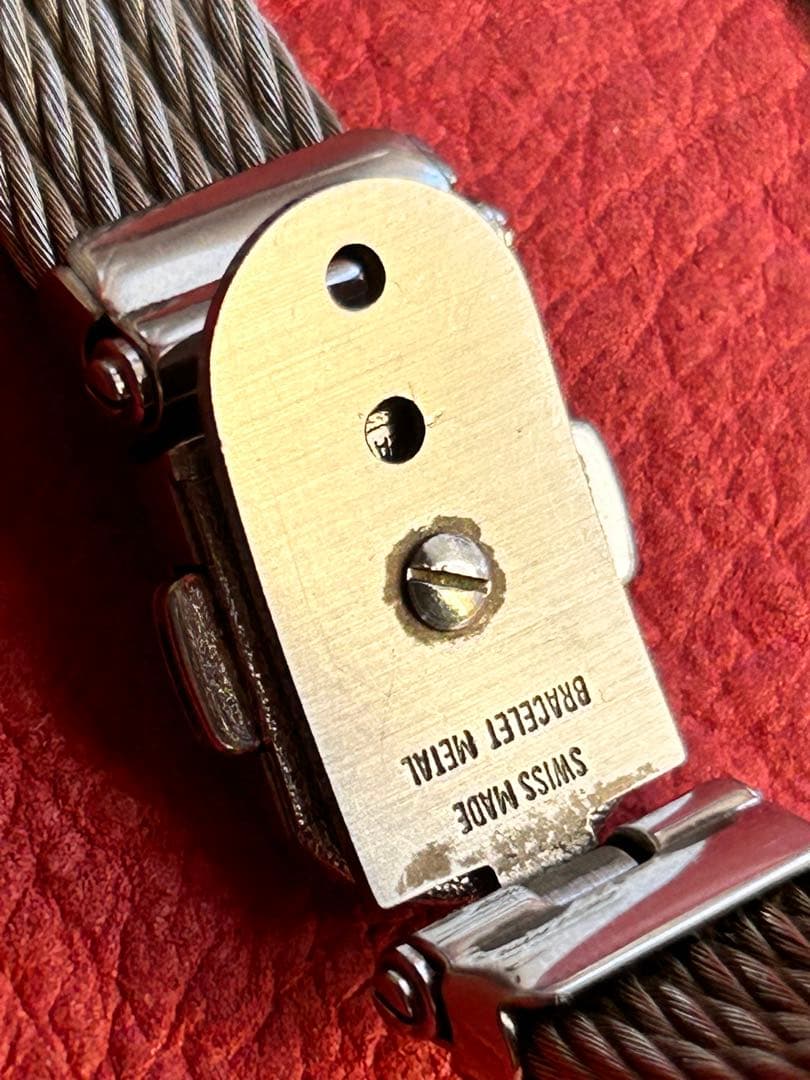 フィリップシャリオール ケルティック シェル12pダイヤ文字盤 電池交換済み