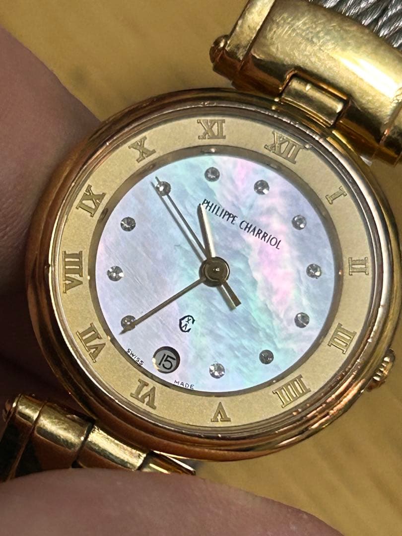 フィリップシャリオール ケルティック シェル12pダイヤ文字盤 電池交換済み