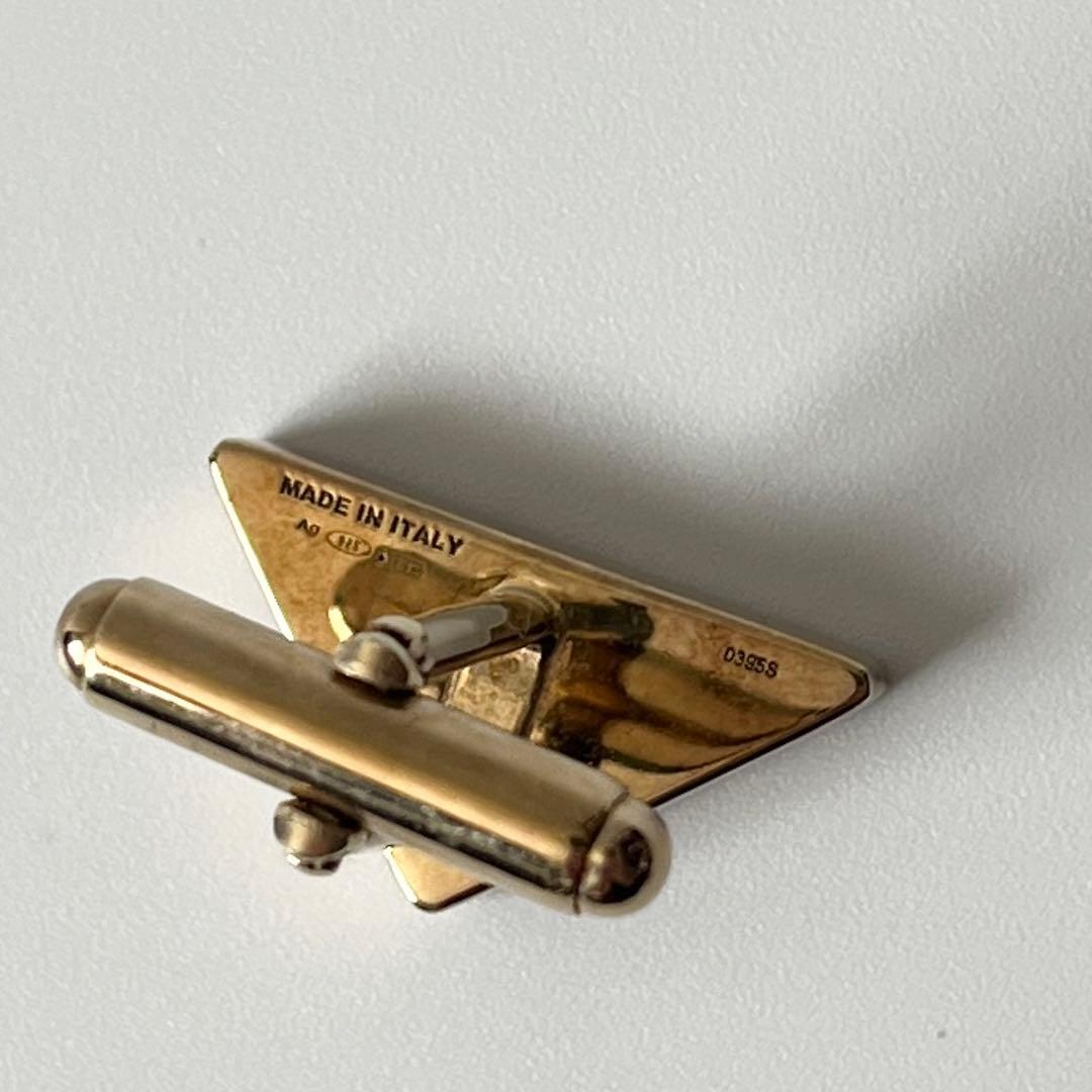 プラダ　カフス　トライアングルロゴ　925　ゴールド　黒　ブラック　2LG095