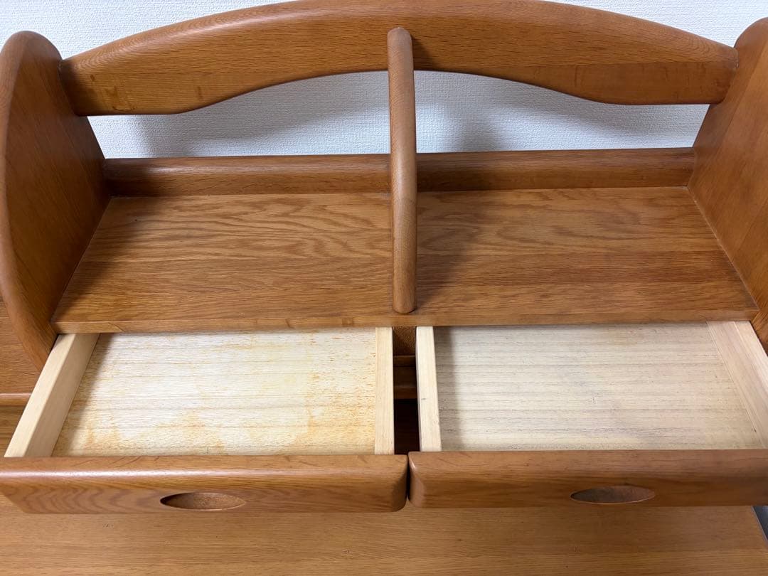 ①Maruni学習机(ワゴンとのセットのうち机部分)