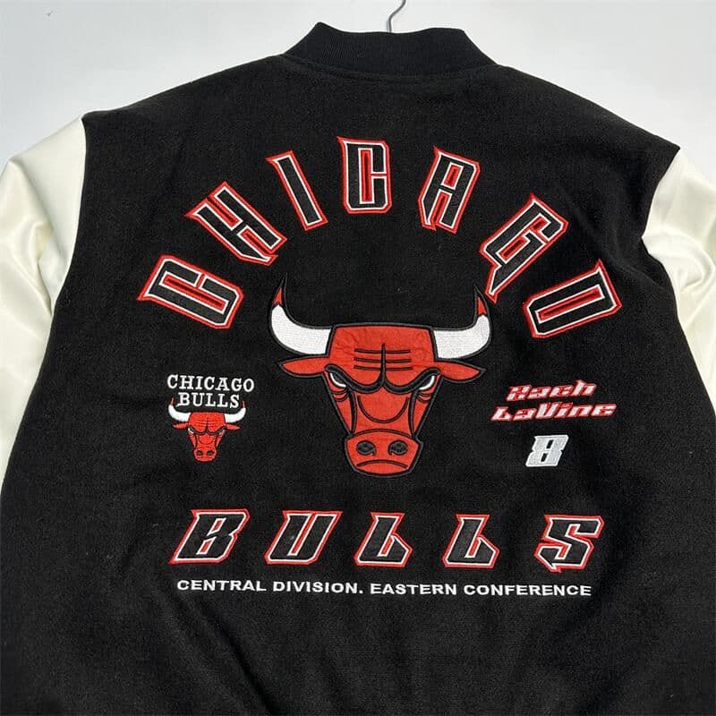 NBA シカゴ ブルズ ラビーン 刺繍ロゴ 袖PUレザー スタジャン XL