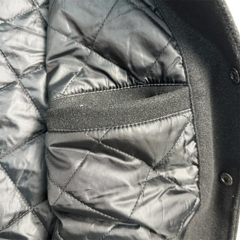 NBA シカゴ ブルズ ラビーン 刺繍ロゴ 袖PUレザー スタジャン XL