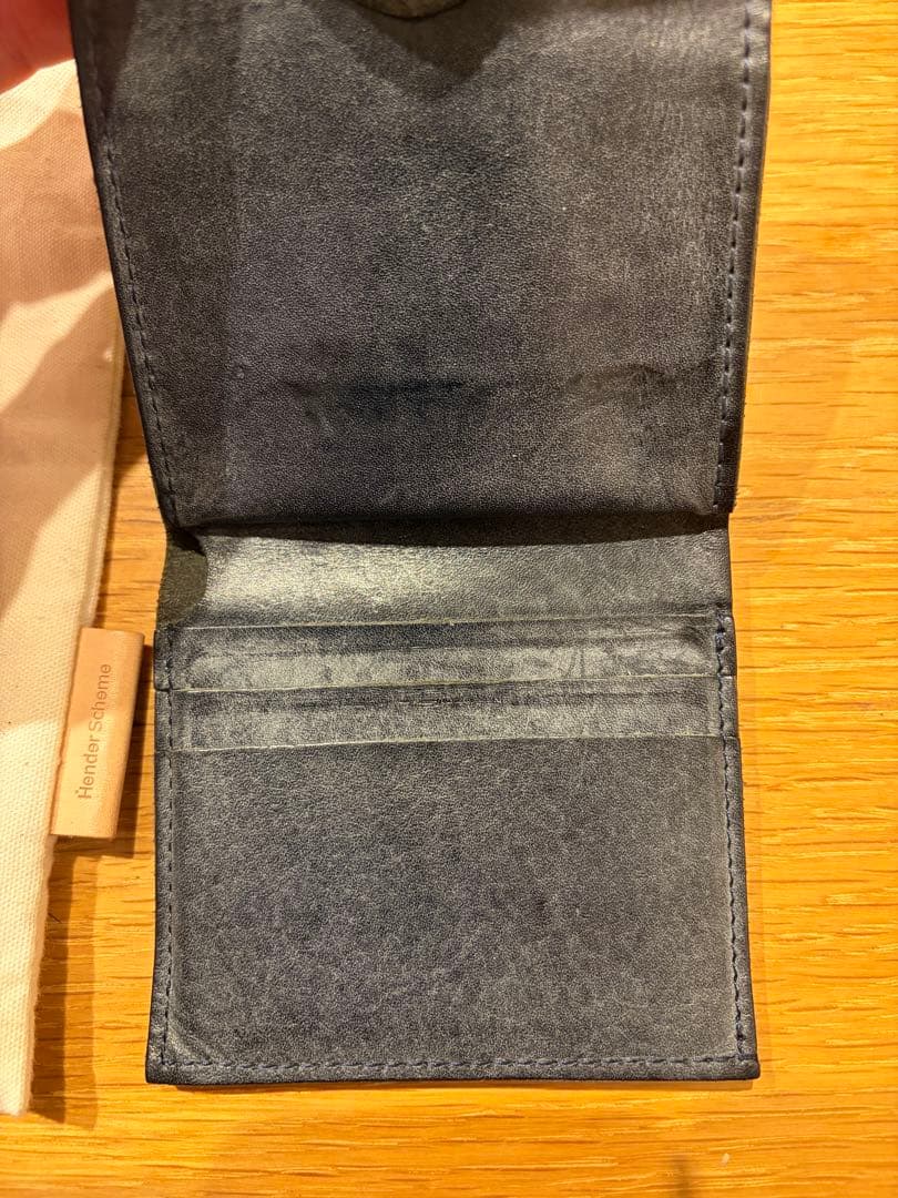 Hender Scheme エンダースキーマ　flap wallet ネイビー