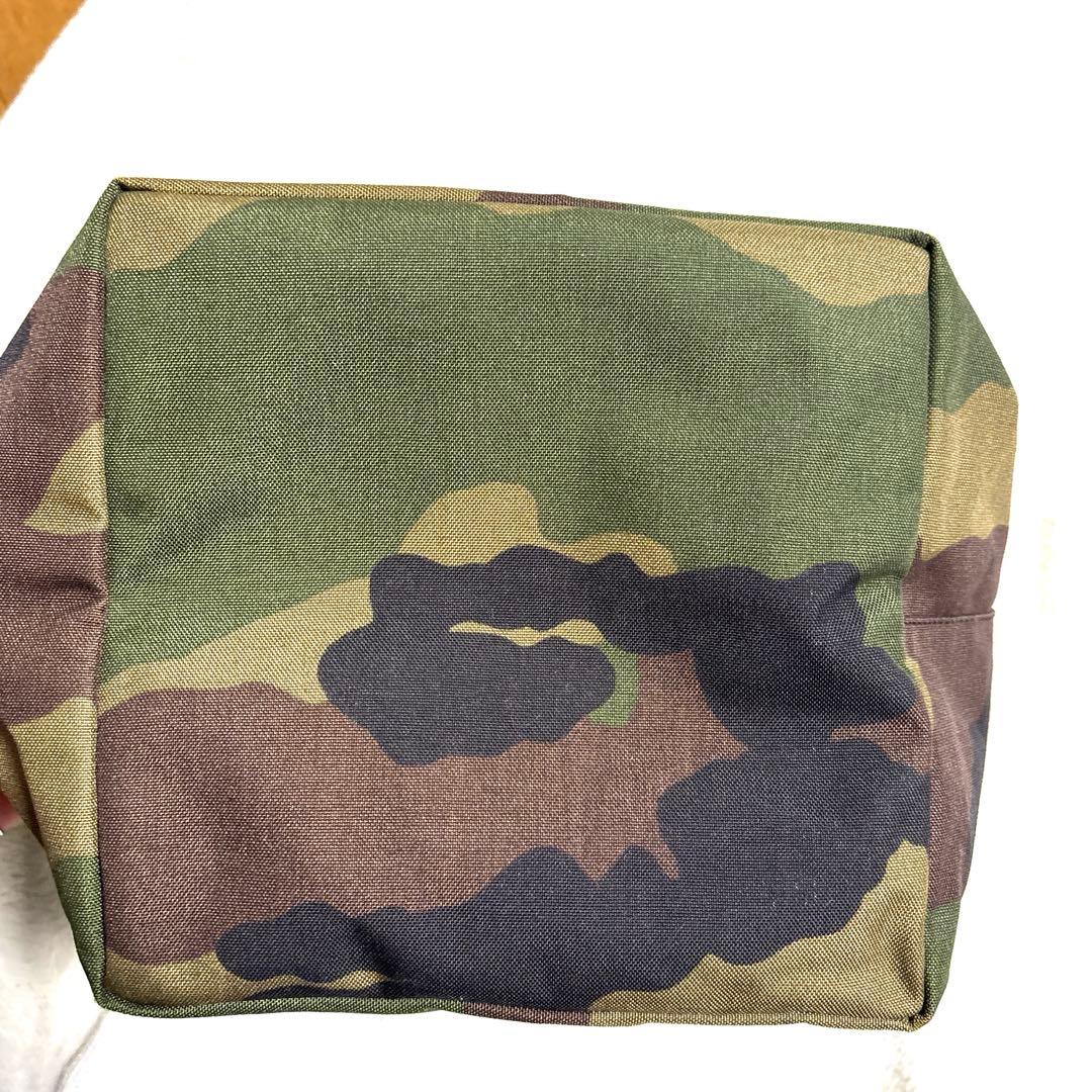 エルベシャプリエ　迷彩トートバッグ