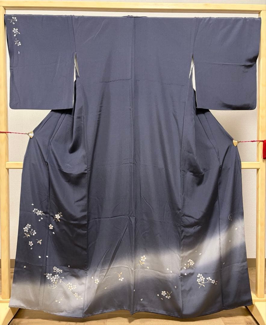 D ◆着物くつろぎ 桜の花模様 金彩 縮緬 正絹 袷 訪問着 着物 K34