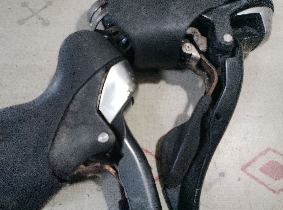 Stiレバー Shimano105 ST-5700