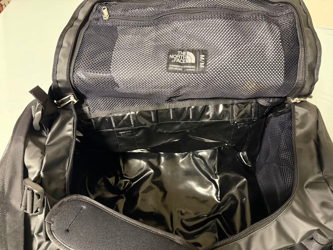 【新品未使用品】ザノースフェイス ベースキャンプダッフルM