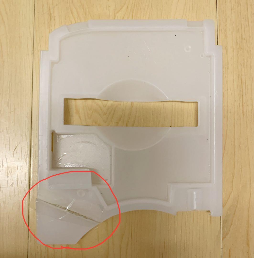 【美品】シャープ　除湿機 コンプレッサー方式 CV-N71-W