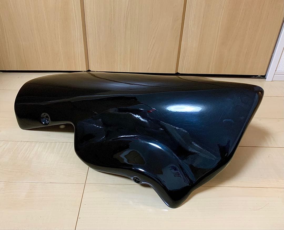 おひとつのみ！ Z900RS アンダーカウル 新品 グロスブラック 社外品