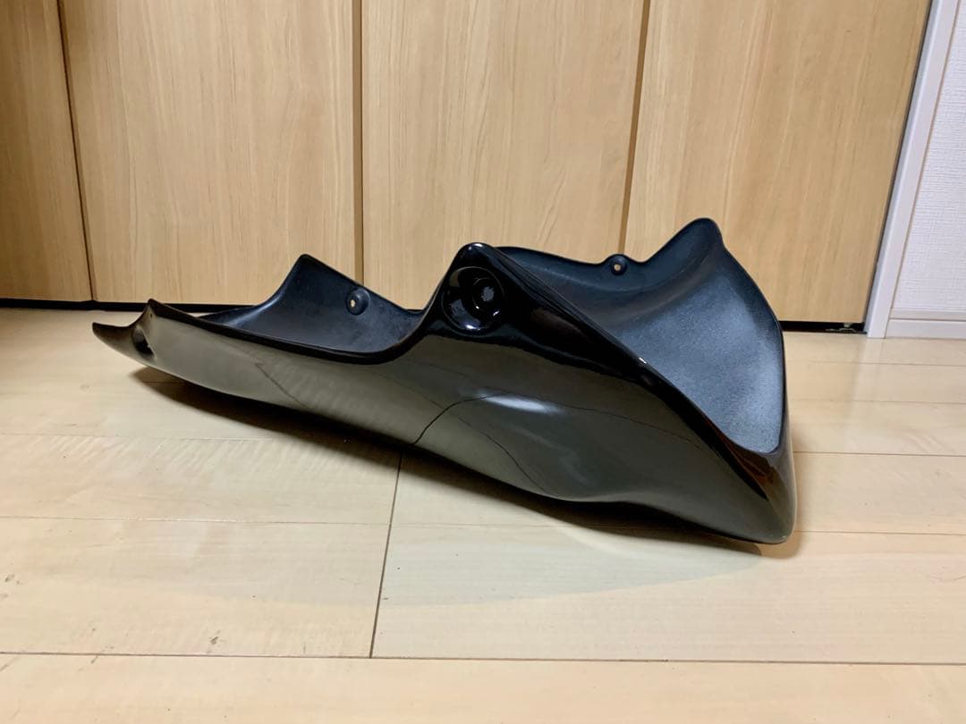 おひとつのみ！ Z900RS アンダーカウル 新品 グロスブラック 社外品