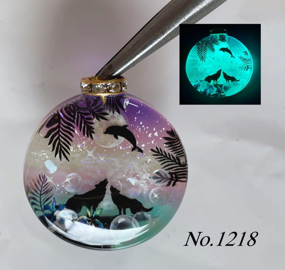 RUKURUKU/レジン/海辺の子猫達　蓄光　オルゴナイトキーホルダー