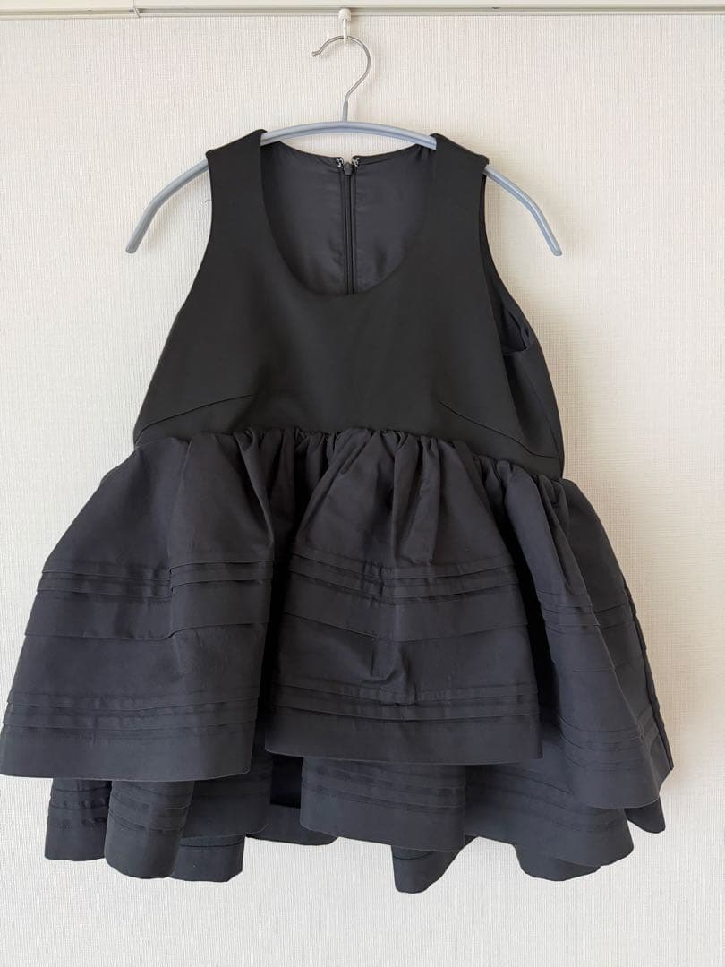 Bibiy ノースリーブトップス