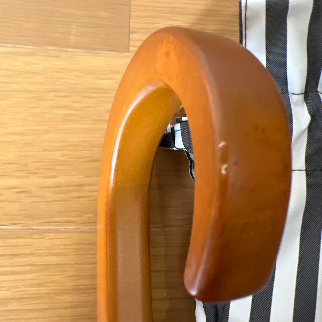 美品 サンバリア100 日傘 2段折 フリル