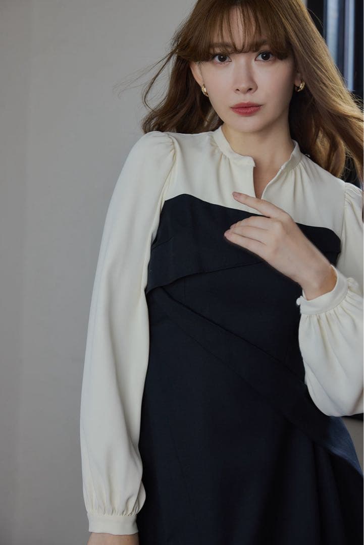 ワンピース Herlipto Bicolor Draped Dress midnight M