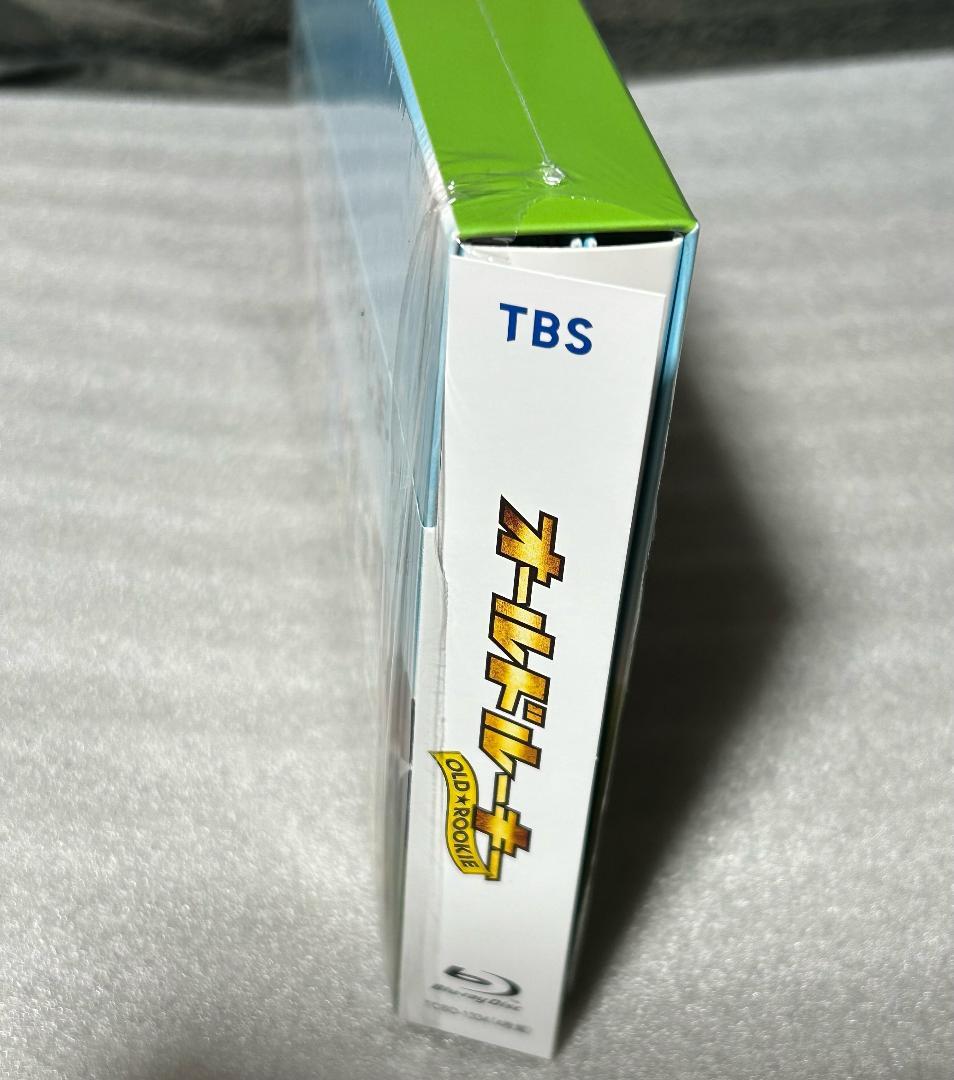 綾野剛主演 『オールドルーキー 』Blu-ray BOX