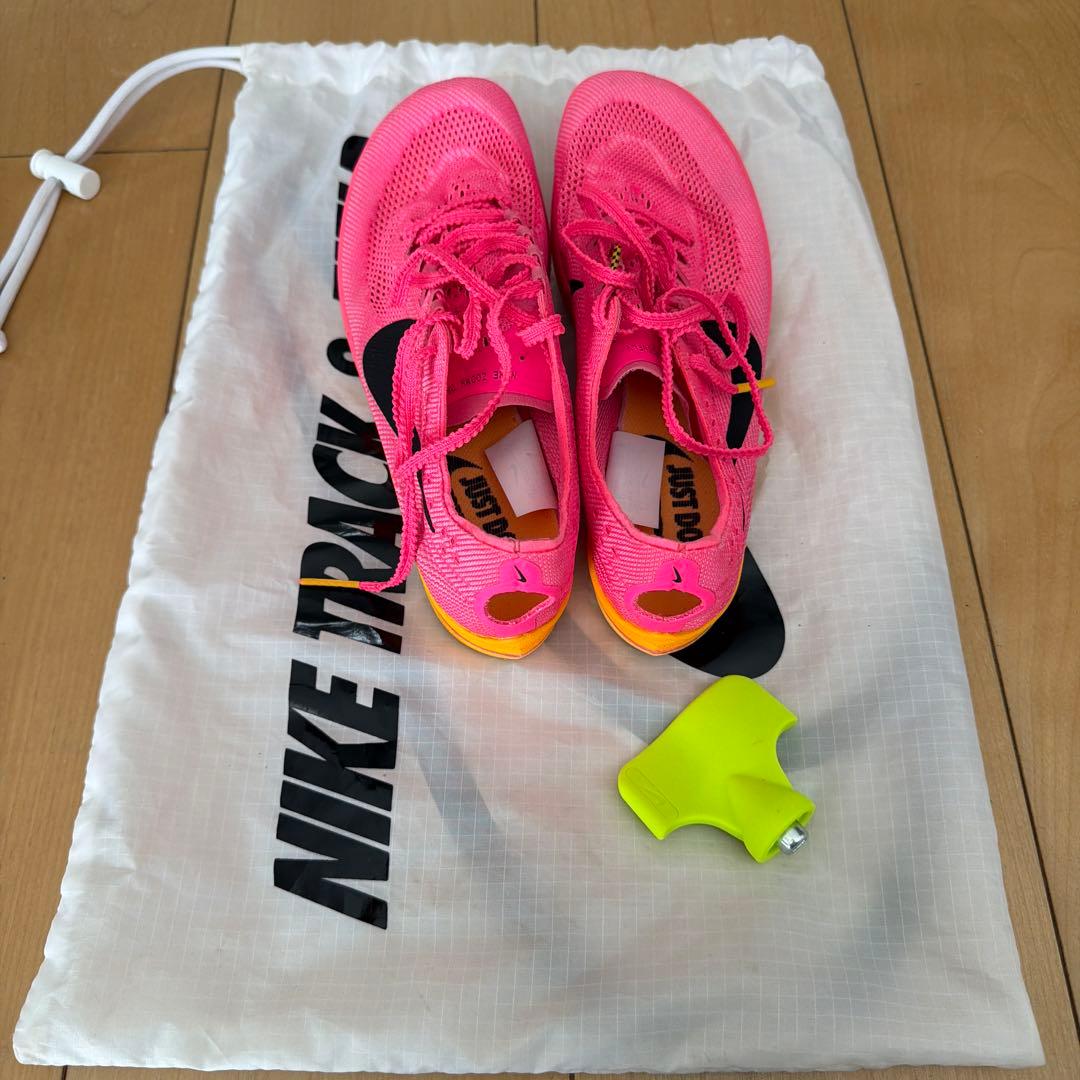 NIKEズームXドラゴンフライ　23.5センチ