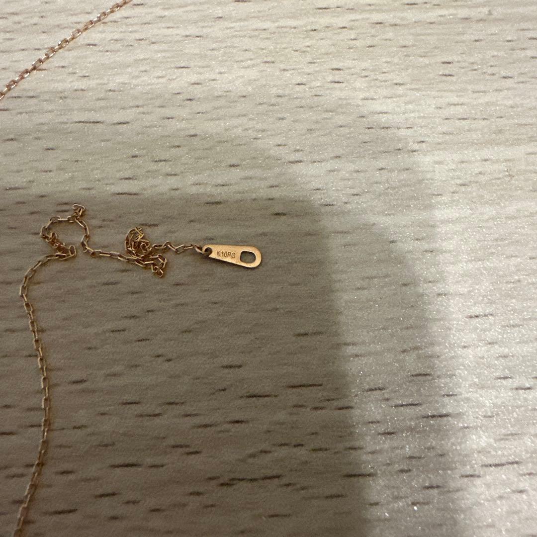 ゴールドネックレス