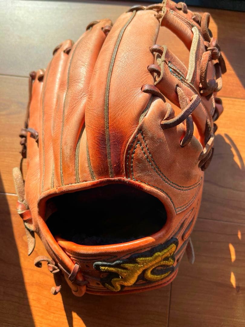 リュウ　グローブ　内野手用