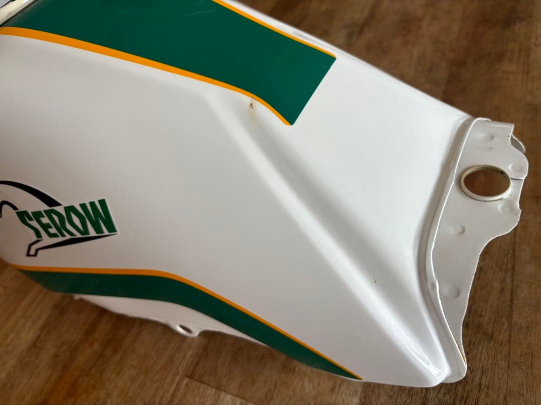 セロー225 タンク　ヤマハ SEROW 送料無料