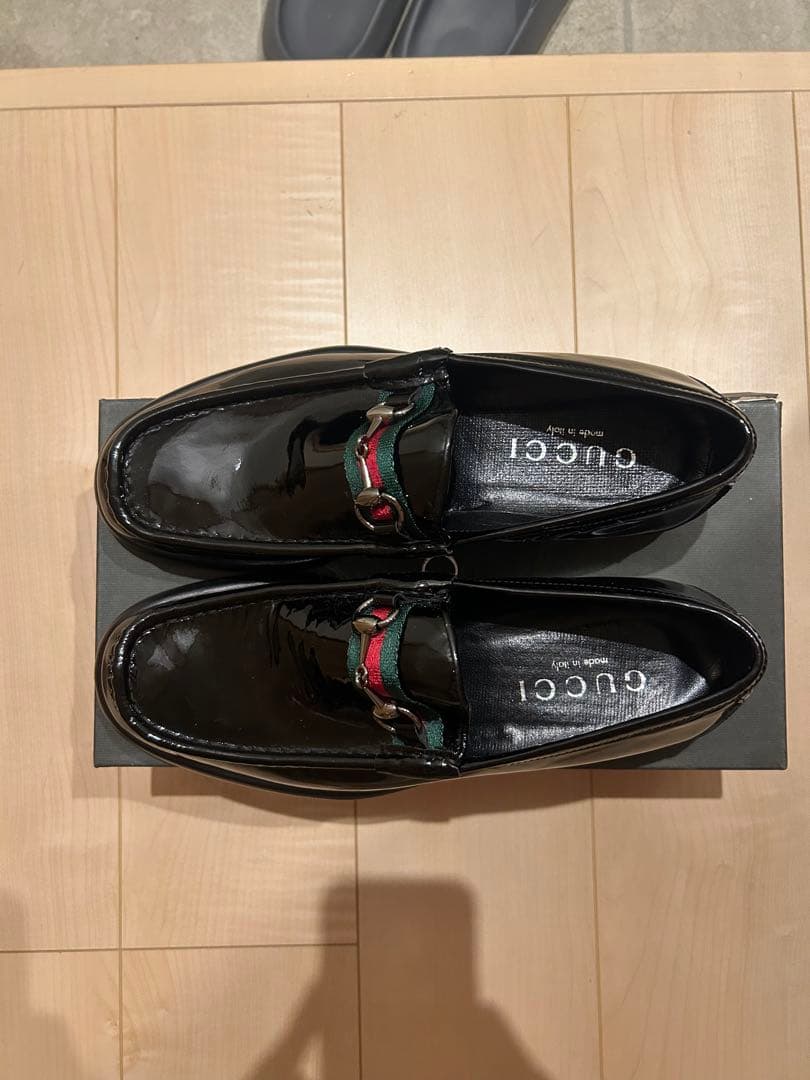 靴 GUCCI