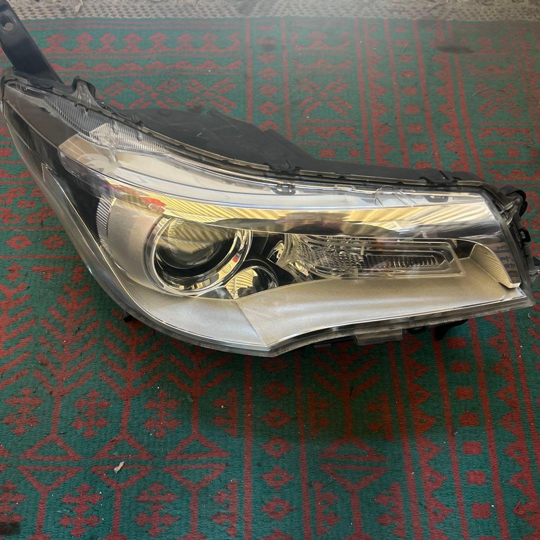 【日産】純正品デイズB21W左右ヘッドランプSTANLEY W1048バラ売り可