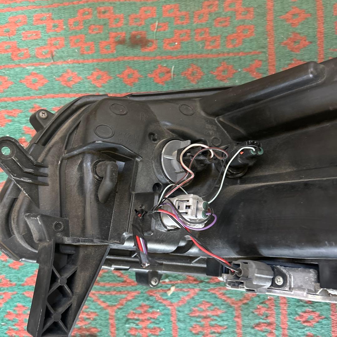 【日産】純正品デイズB21W左右ヘッドランプSTANLEY W1048バラ売り可