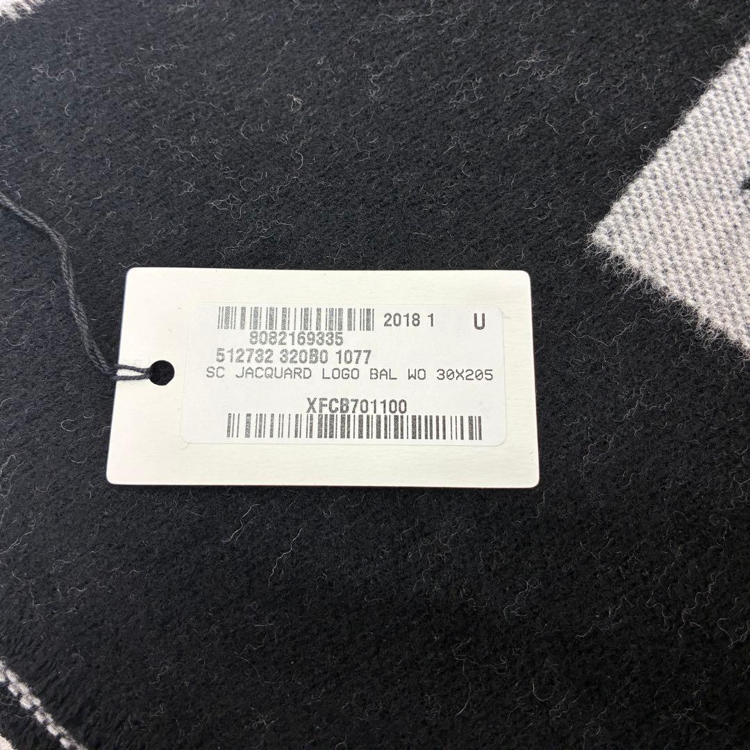 ▲未使用品BALENCIAGA 　バレンシアガ　512732　ロゴ入りマフラー