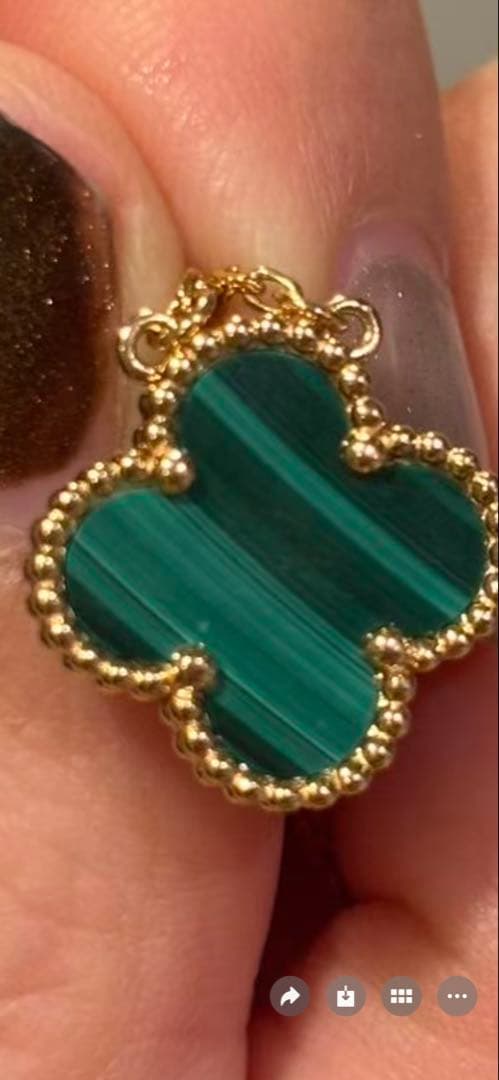 Van Cleef & Arpels クローバーネックレス