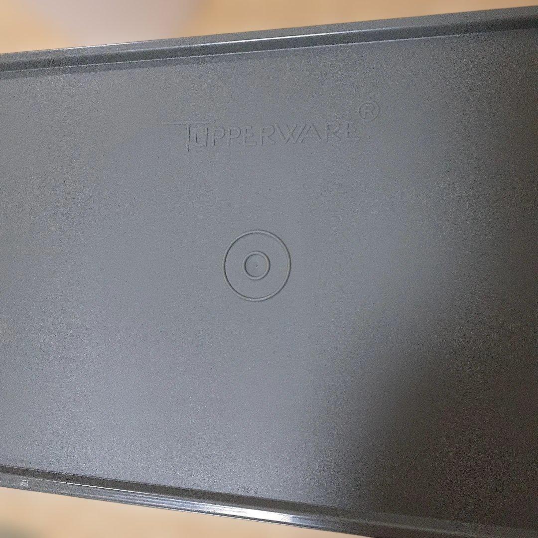 タッパーウェア(大)　長方形·丸形　 2コセット