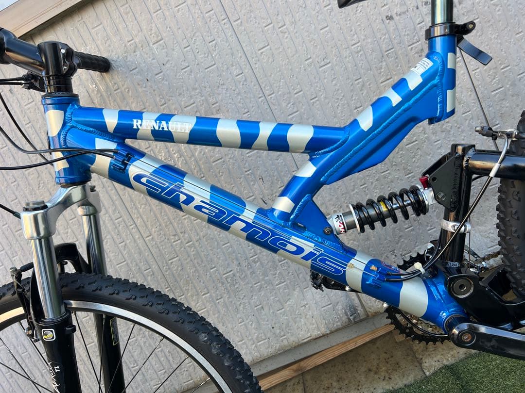 RENAULT Chamois マウンテンバイク フルサス　26インチ