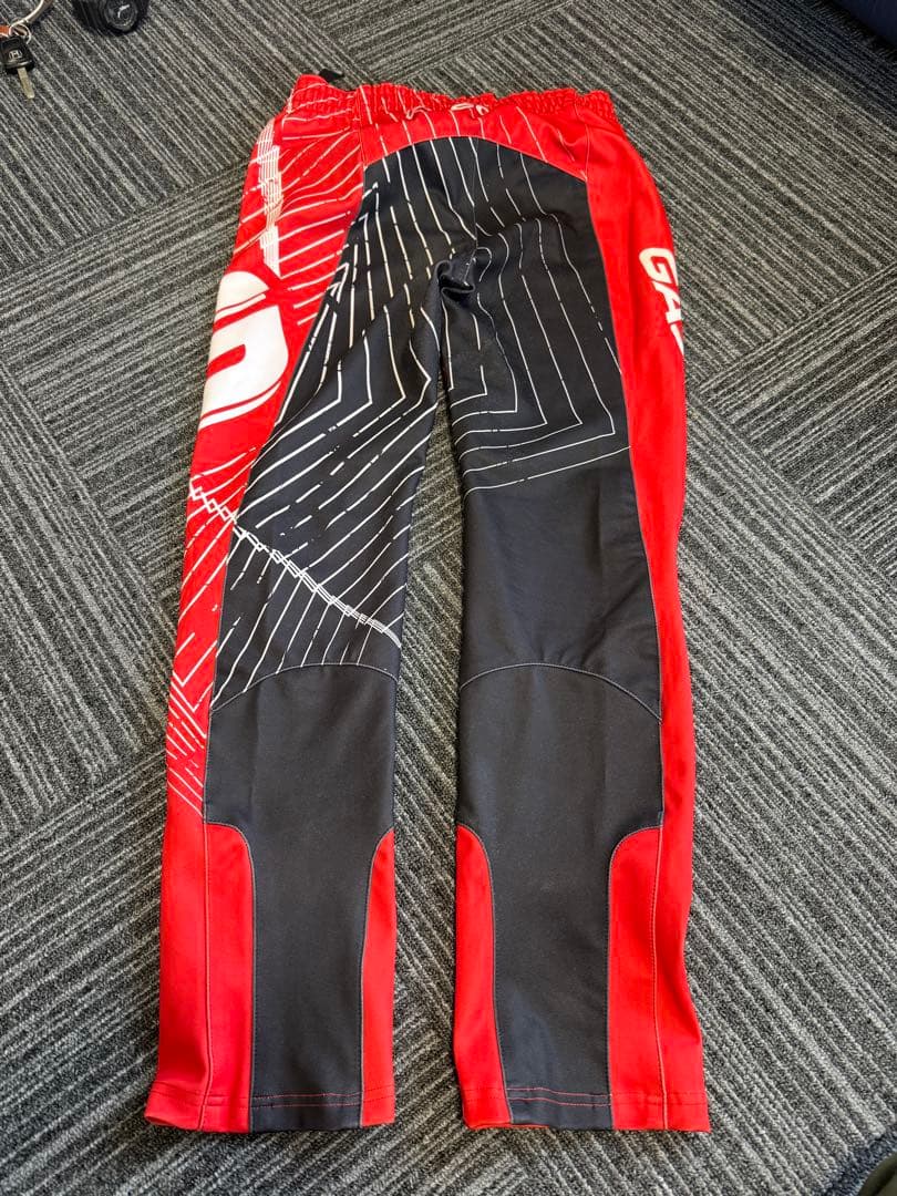 トライアルパンツ2着