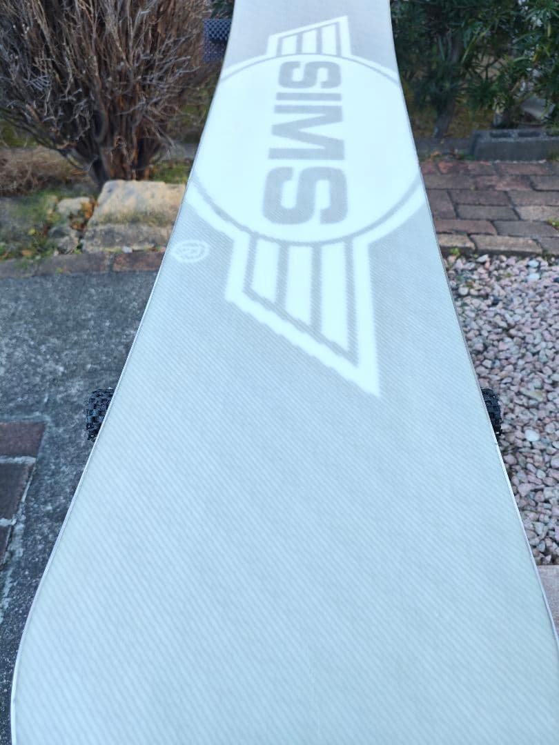 22-23sims BWB JAPAN LTD150 スノーボード板　シムス