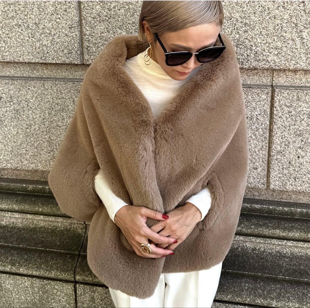 未着用 JENNE エコファー リッチボリュームファーケープ タグ付いたまま