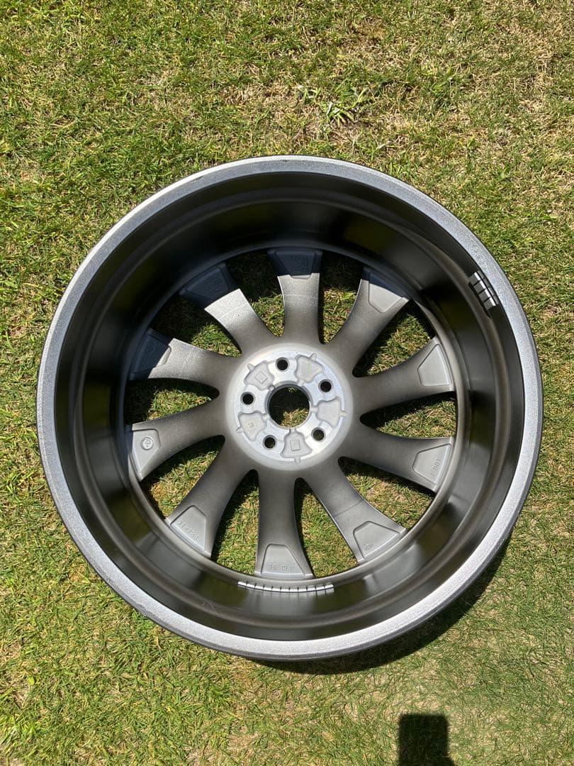 クラウンクロスオーバー　 【新車外し】　純正アルミホイール1本