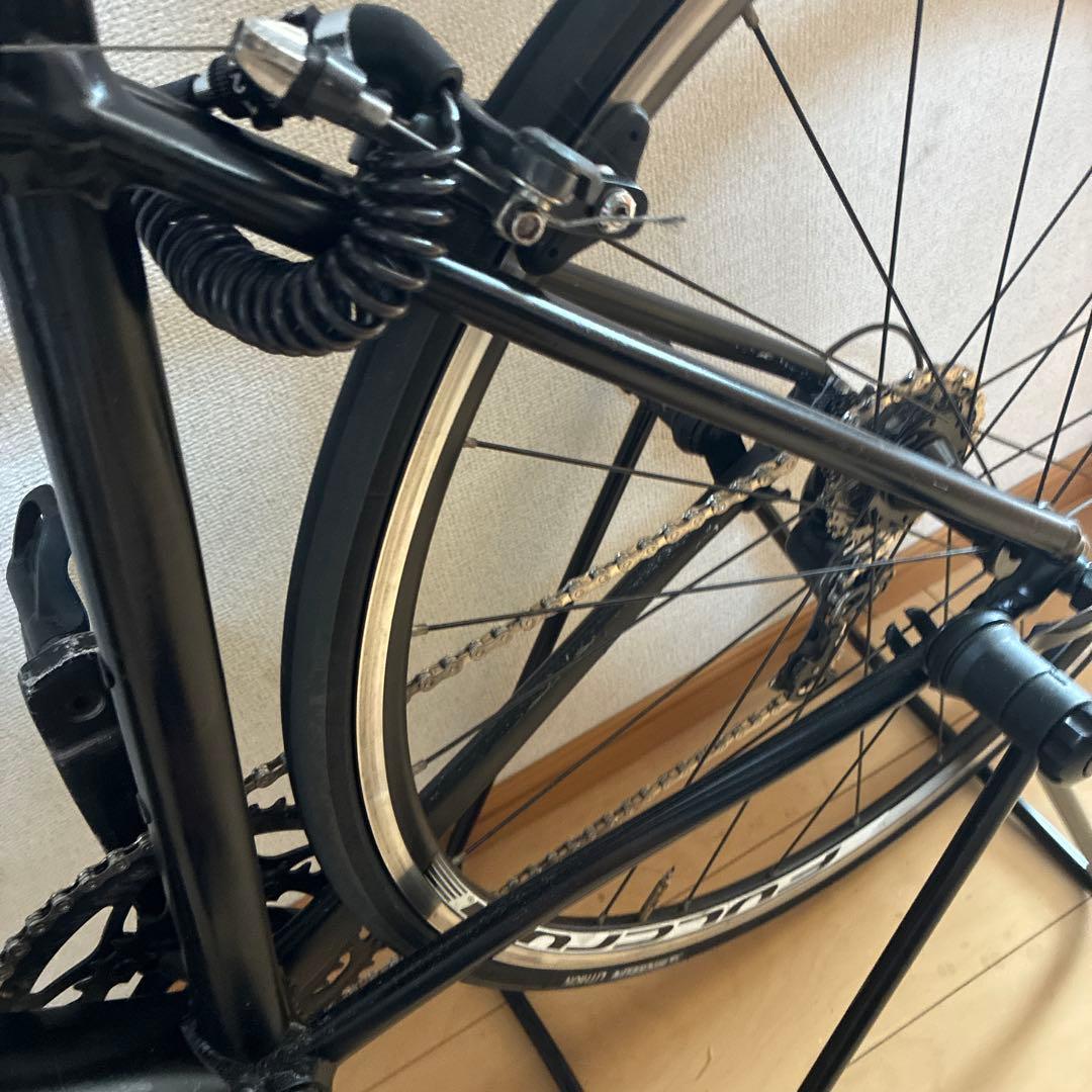 メリダスクルトゥーラ１００ロードバイクホイールなし