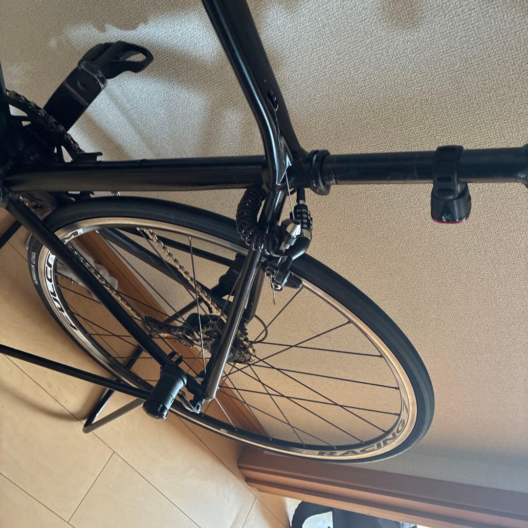 メリダスクルトゥーラ１００ロードバイクホイールなし