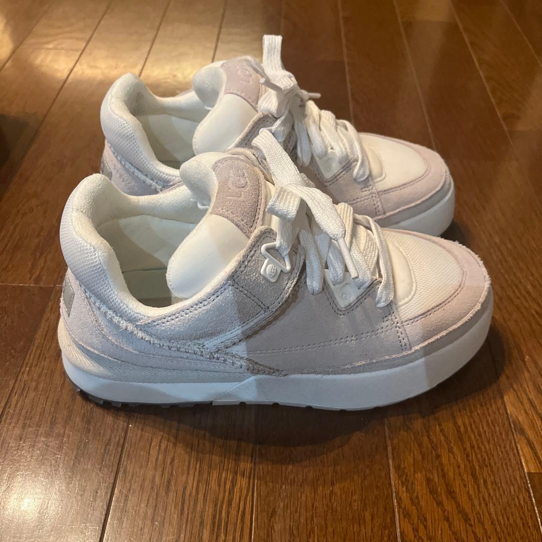 UGG スニーカー CA805風 ホワイト ベージュ ローカット 箱あり24cm