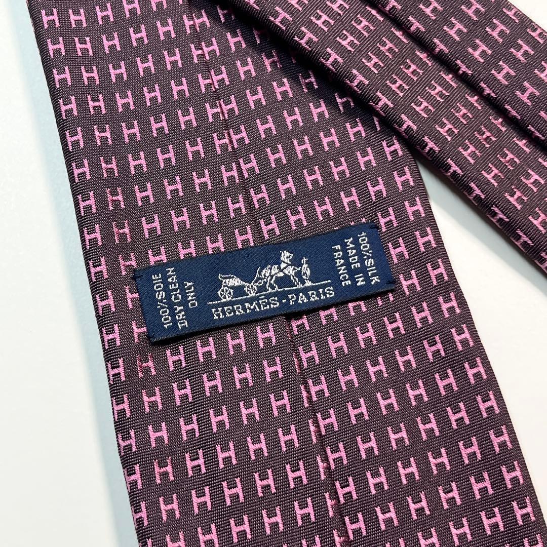 希少色✨美品✨HERMES エルメス　ネクタイ　ファソネH 総柄　高級シルク